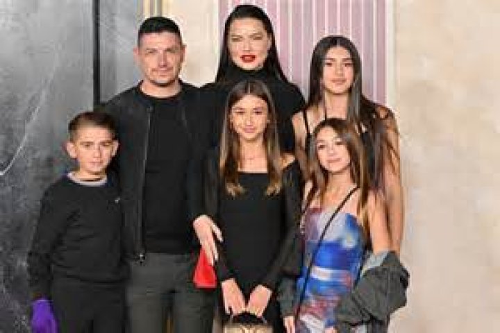 Adriana Lima and daughter on an inflatable tube FotoNews.us Blog