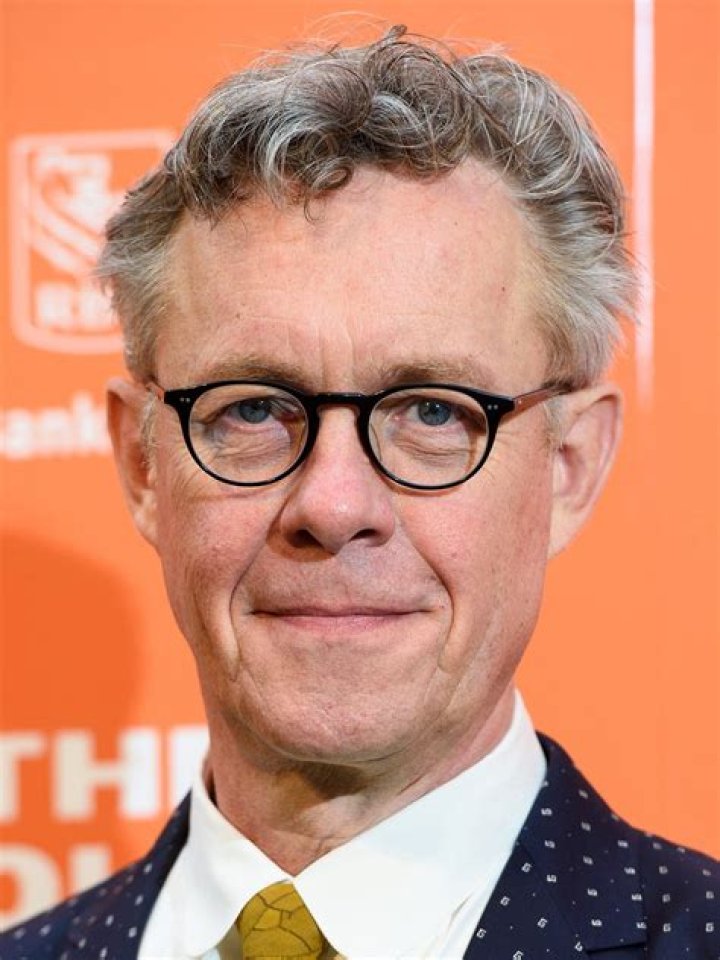 Alex Jennings