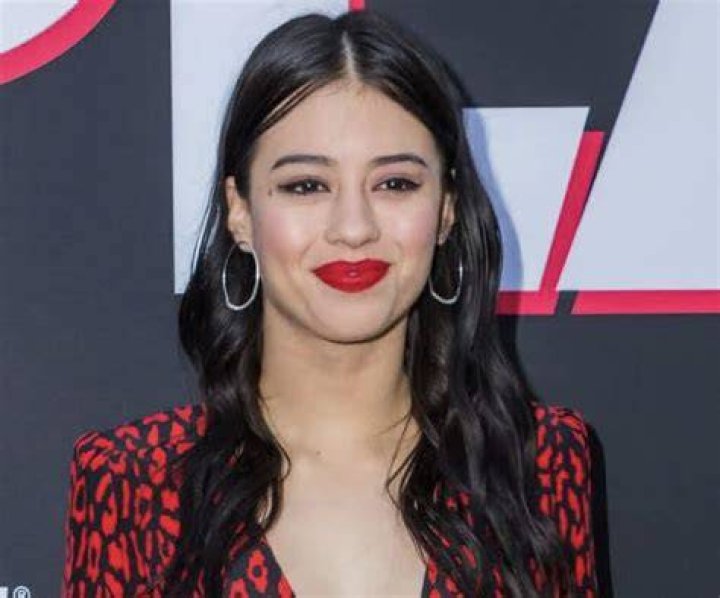 Amber Midthunder Height Weight Measurement Wiki Bio & Net Worth