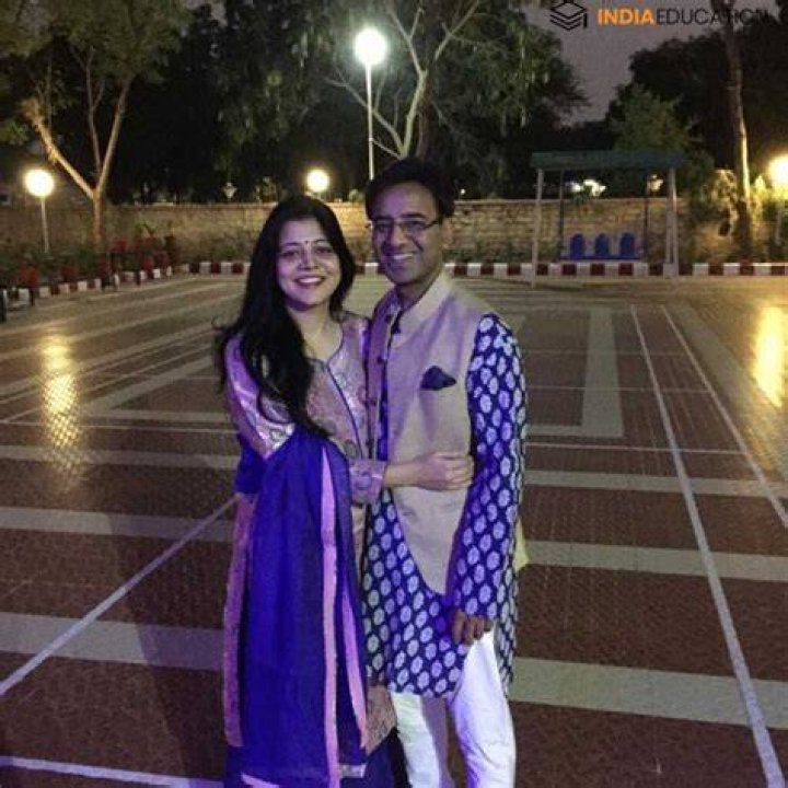 Amit Lodha Height, Age, Wife, Family, Biography & More &raquo; StarsUnfolded