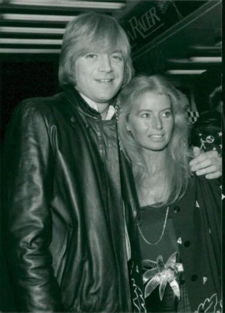 Ann Marie Guirron Facts about Justin Hayward's Wife