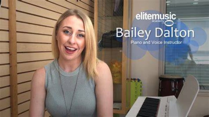 Bailey Dalton Singing and Piano Lessons in Toronto YouTube