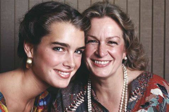 Brooke Shields Says Her Mom Didn't Date 'Because She Was in Love with