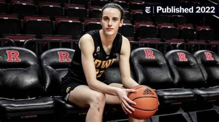 Caitlin Clark Is Piling Up Points and Records at Her Own (Fast) Pace