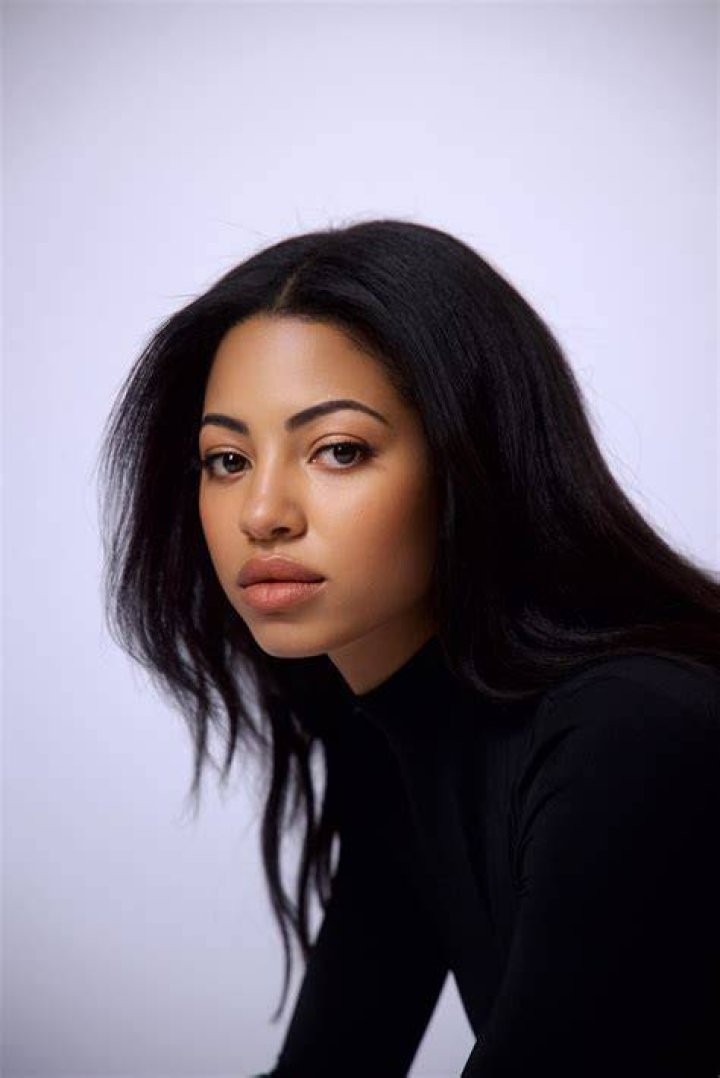 Camille Hyde image