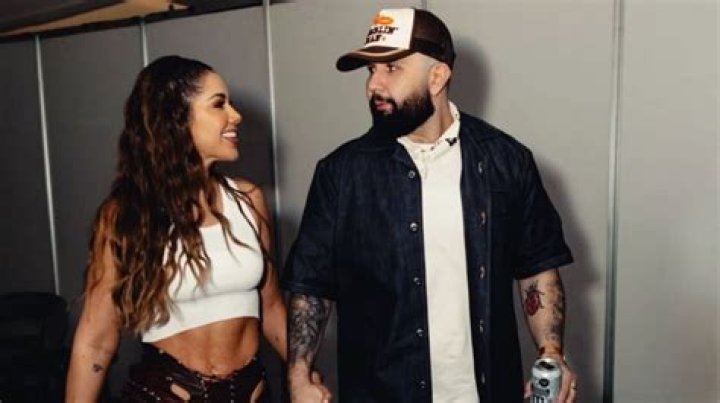 Carin Le&oacute;n rompi&oacute; el silencio y confirm&oacute; que est&aacute; separado de su esposa VIDEO La Opini&oacute;n
