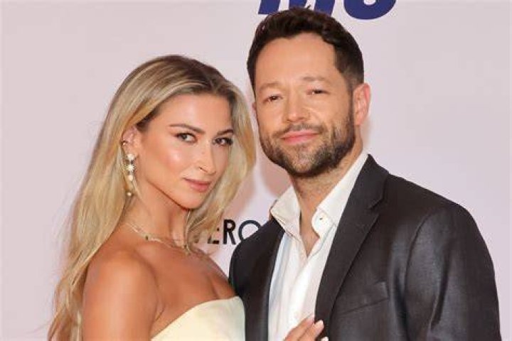 Daniella Karagach (Dancer) Age, Birthday, Bio, Facts, Family, Net
