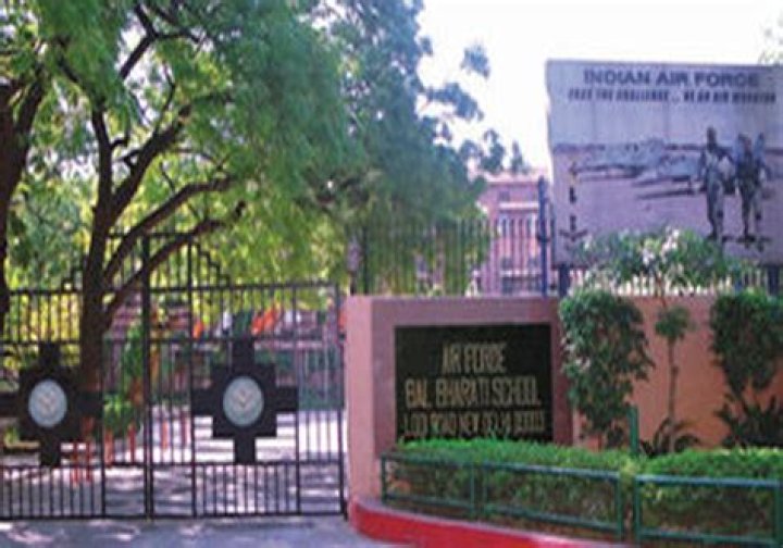 Delhi govt sends showcause notices, initiates enquiry against private