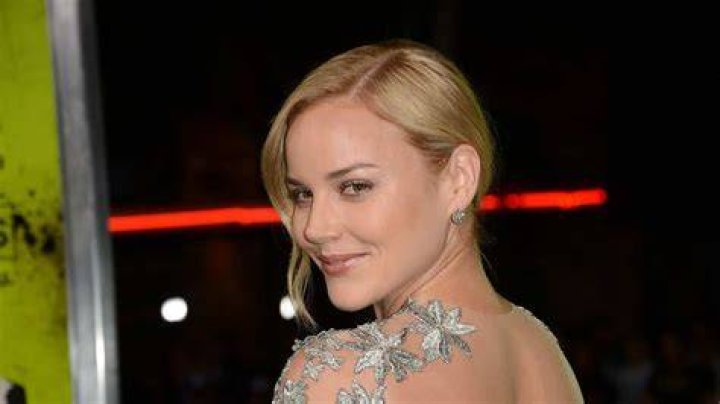Details About Abbie Cornish Relationships, Husband, Net Worth