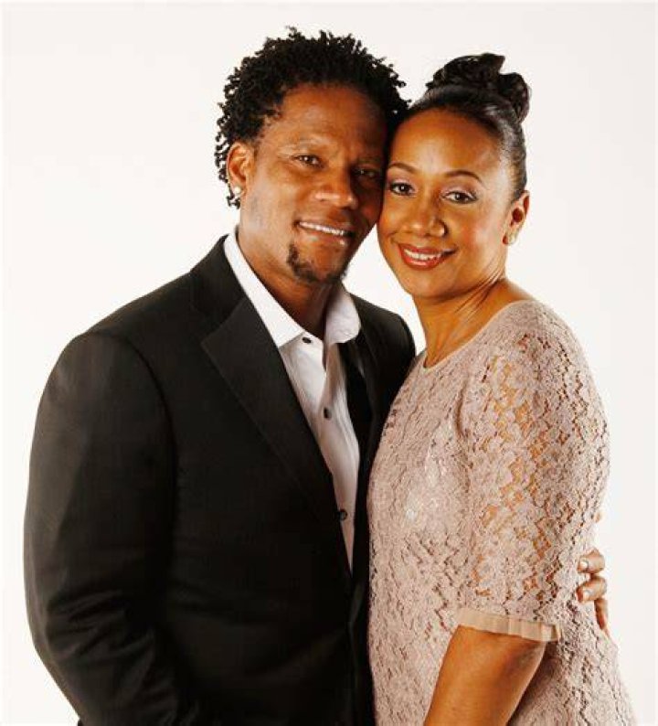 D.L. Hughley&rsquo;s wife stood by him after he told her his secret lovechild