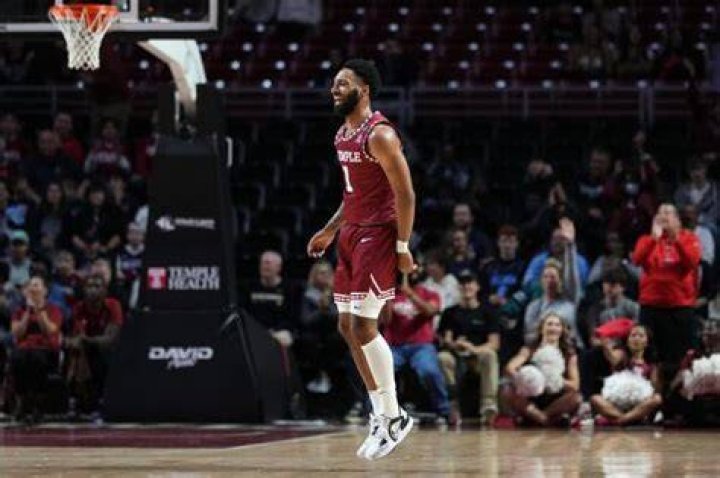 Dunn hits late FTs, Temple beats No. 16 Villanova 6864 The San Diego