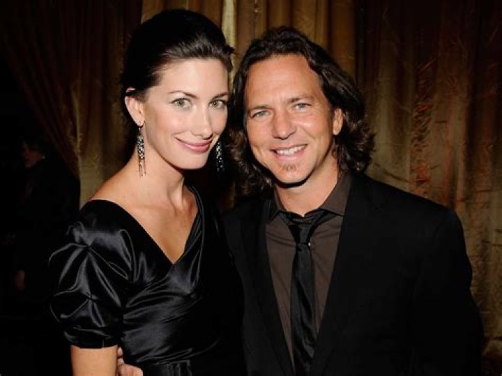 Eddie Vedder&rsquo;s Wife Jill Bids Farewell To Her Father, &lsquo;While He May Not
