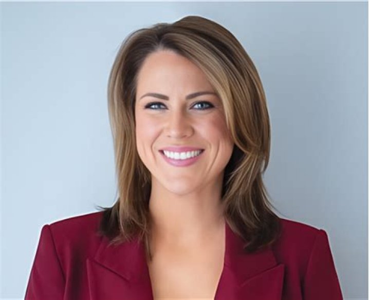 Erin Perrine Wiki, Biography, Age, Husband, Children, Parents, Net Worth 2023, Nationality