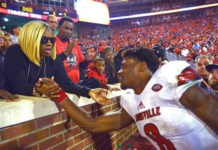 Felicia Jones Louisville Lamar Jackson's Mother (Bio, Wiki)