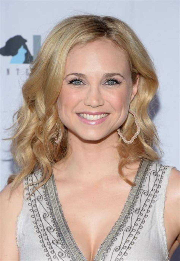 Fiona Gubelmann More Than a Cone art Auction & Campaign Launch Los