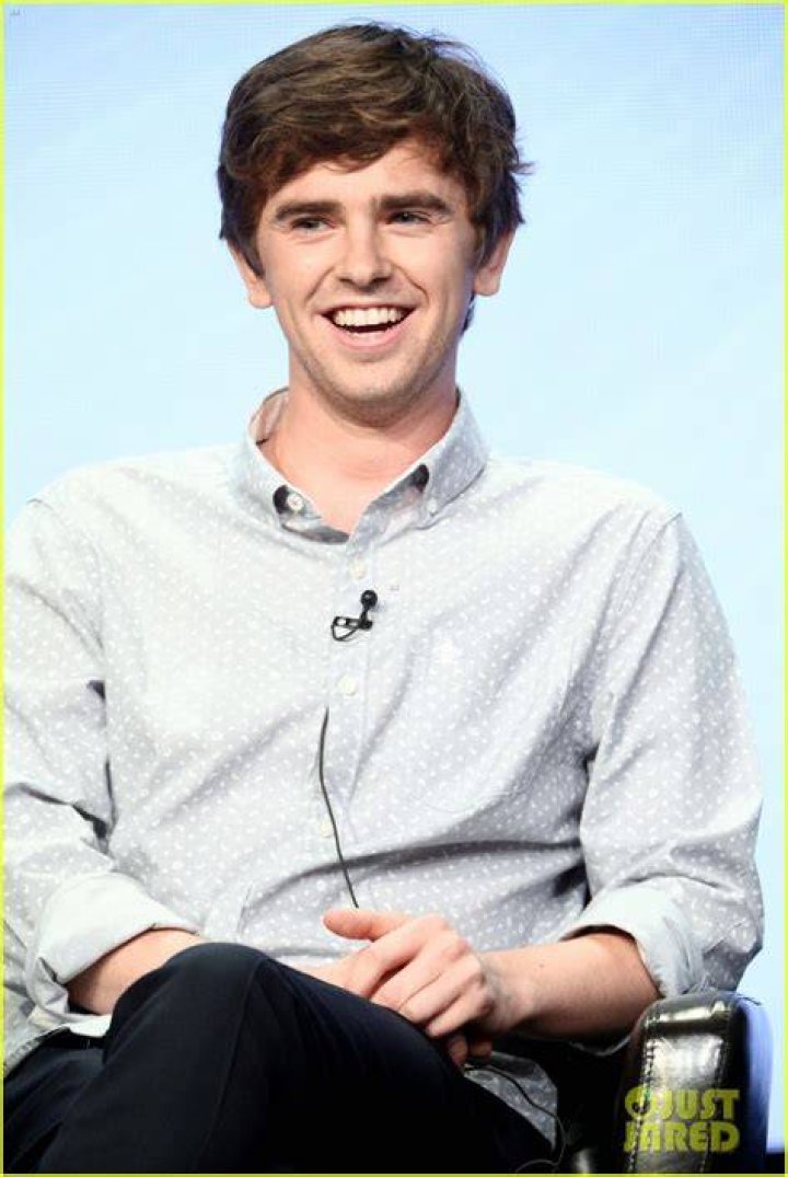 Freddie Highmore Is Married, Talks About His New Wife in &lsquo;Kimmel