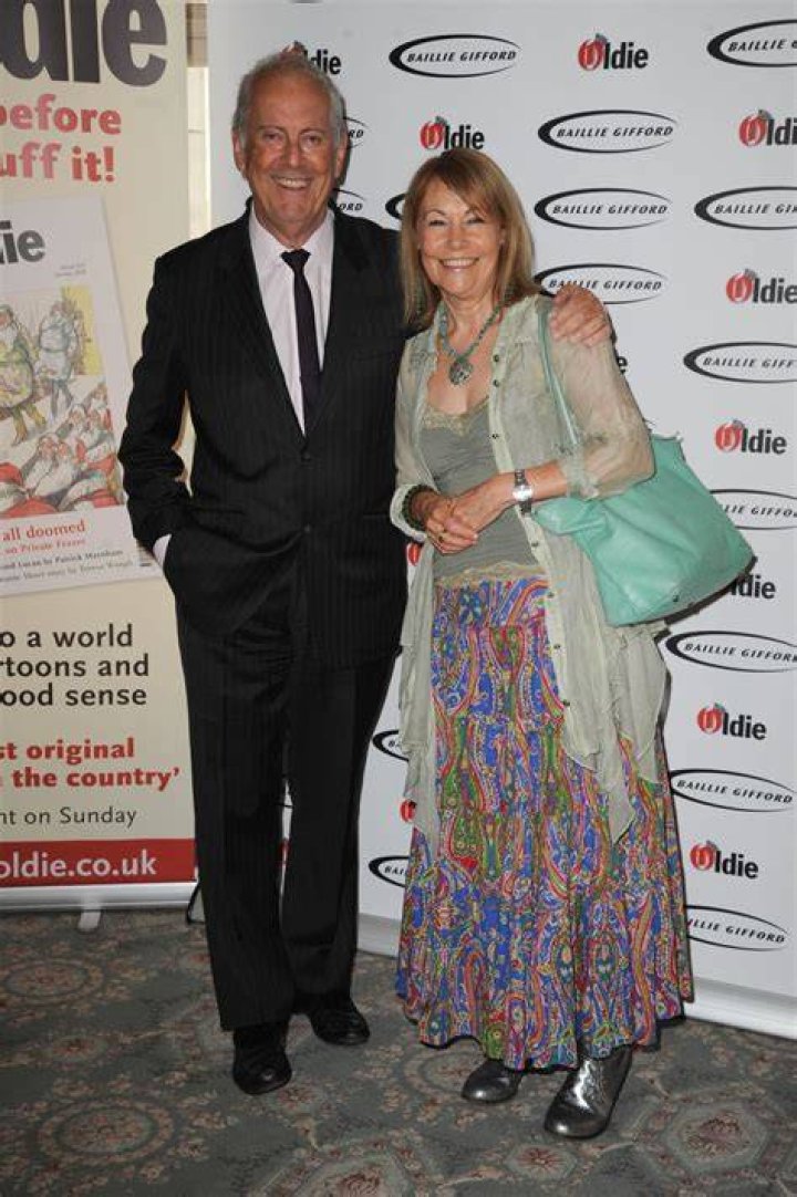 Giles Brandriff Wiki, Career, Wife, Age, Biography, Family, Child
