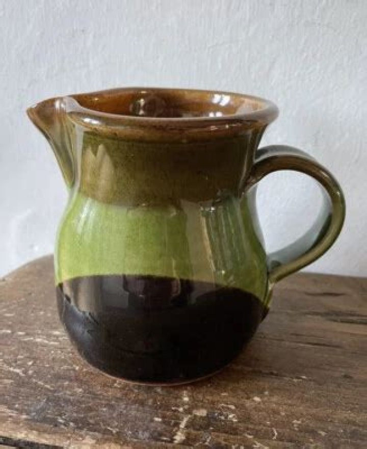 GODSHILL STUDIO POTTERY JUG Pottery jug, Pottery, Fordingbridge