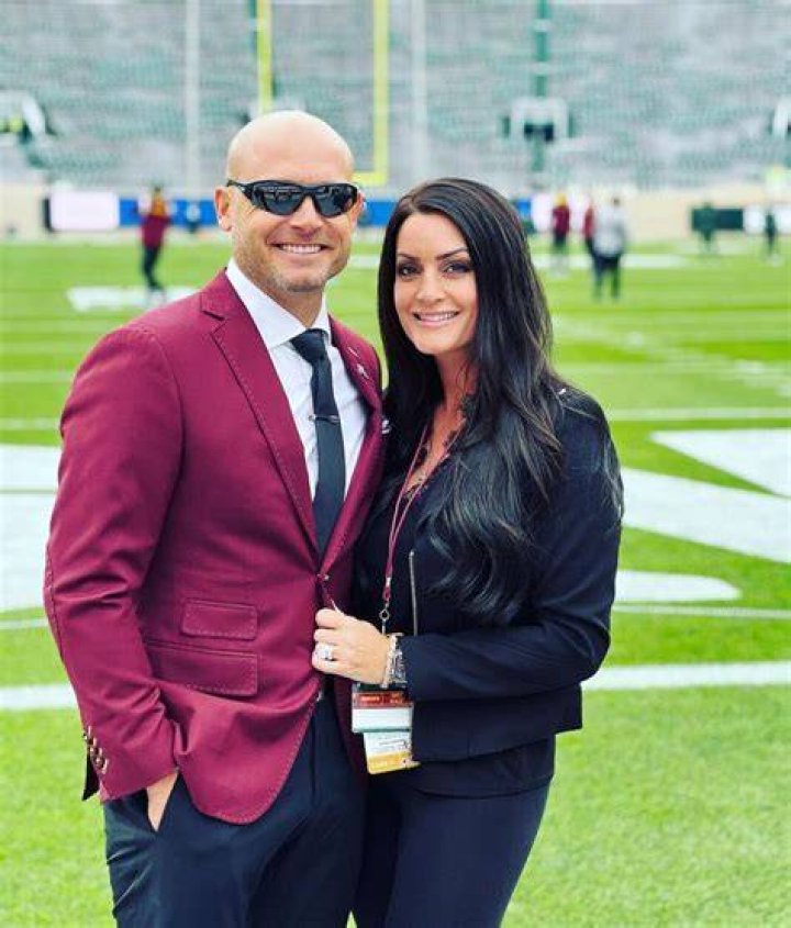 Heather Fleck And PJ Fleck Still Cherishes Hawaii Their Wedding Moments