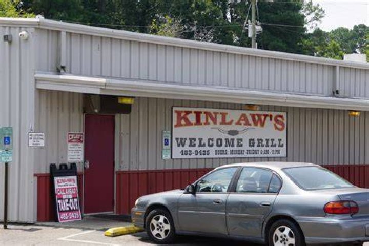 Hidden Gems of Fayetteville Kinlaw's serves classic Southern food
