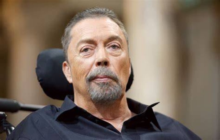 How is Tim Curry's Health Now After Suffering From Stroke Years Ago
