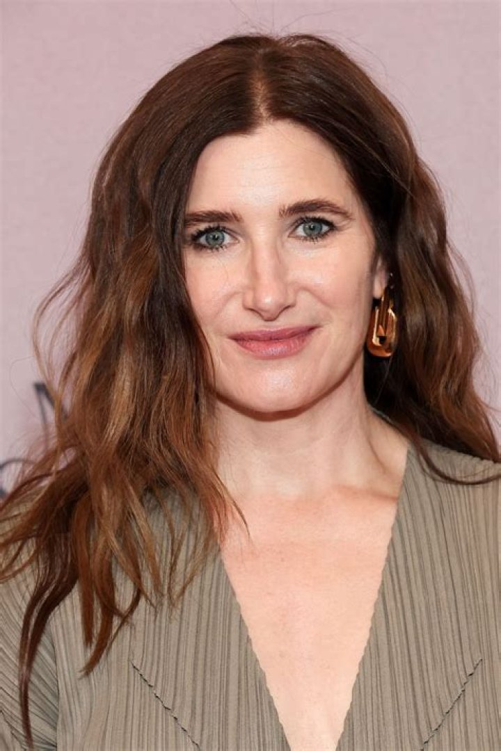 How Kathryn Hahn's Role in 'WandaVision' Will Sculpt the MCU's Future