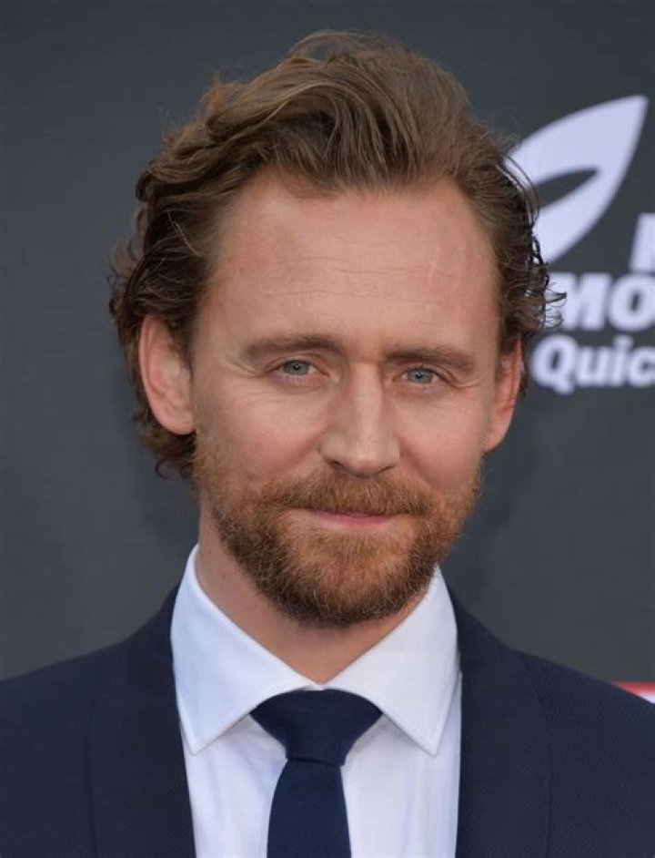 How Tall Is Tom Hiddleston, Star of 'Loki'?
