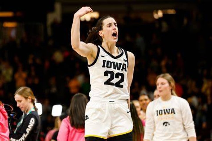 Iowa women’s basketball’s Caitlin Clark, Lisa Bluder advocate for
