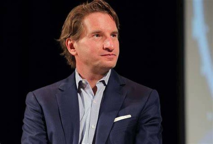 Is Dean Phillips Married? His Bio, Age, Wife, Net worth and Wiki