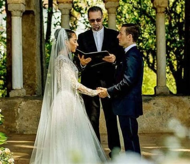 Is Emily Capano Married Emily Compagno Wiki, Husband & Facts About
