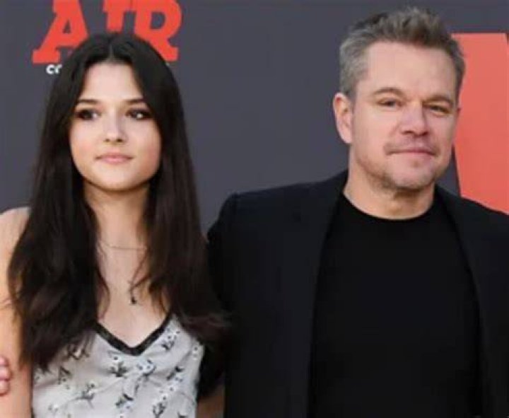 Isabella Damon (Matt Damon's Daughter) Wiki, Age, Parents, Net Worth