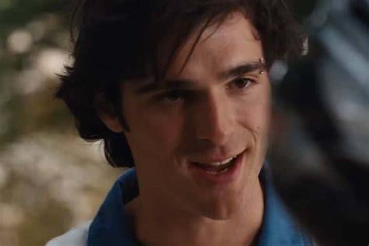 Jacob Elordi&rsquo;s Saltburn Eyebrow Piercing Is Going to Wreak Havoc GQ