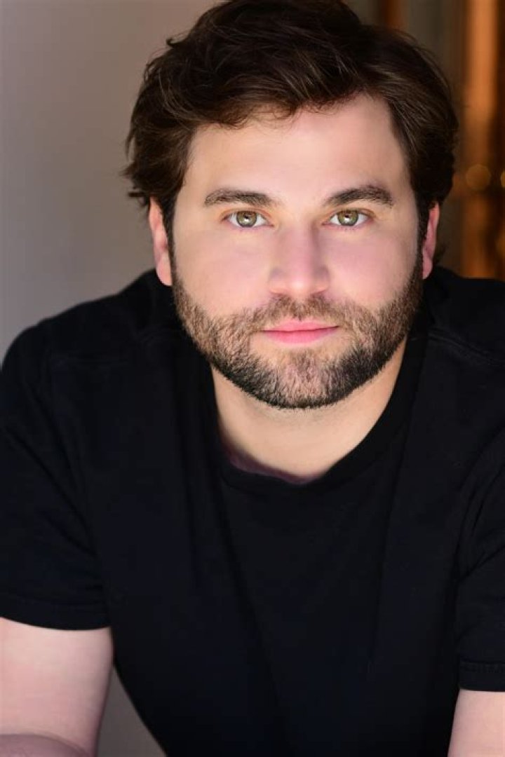 Jake Borelli's Weight Gain Fans Noticed that the Grey's Anatomy Cast
