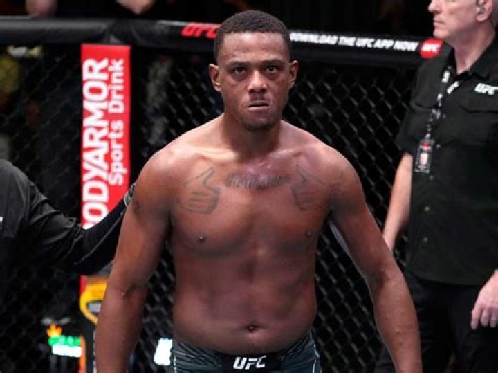 Jamahal Hill relinquishes UFC light heavyweight title after suffering serious injury while