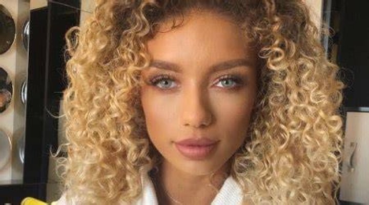 Jena Frumes Height Age Weight Measurement Wiki Bio & Net Worth