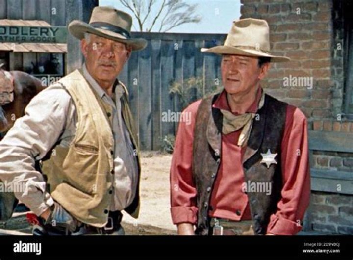 John Wayne y Ward Bond en “Él y su Enemiga” (Tall in the Saddle), 1944
