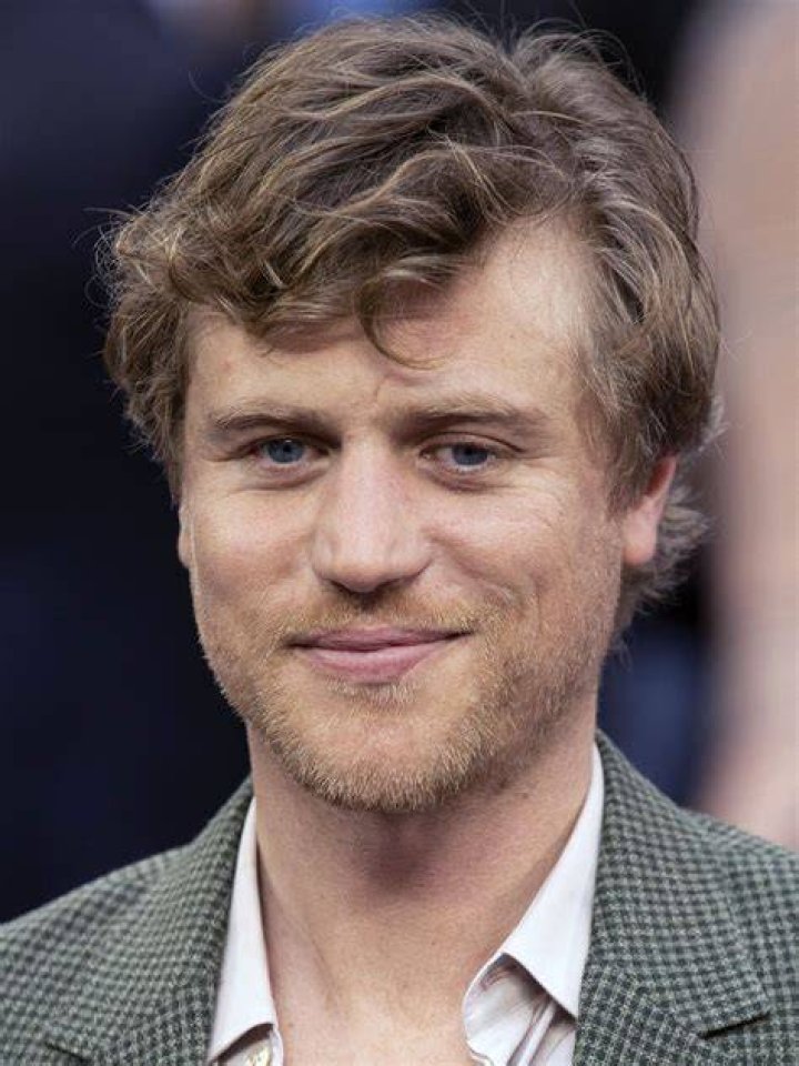 Johnny Flynn Johnny flynn, Emma movie, Jane austen novels
