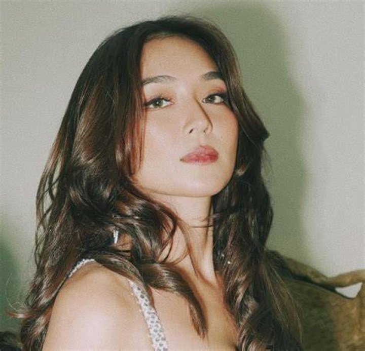 Kathryn Bernardo shares how proud she is of her frontliner sister in
