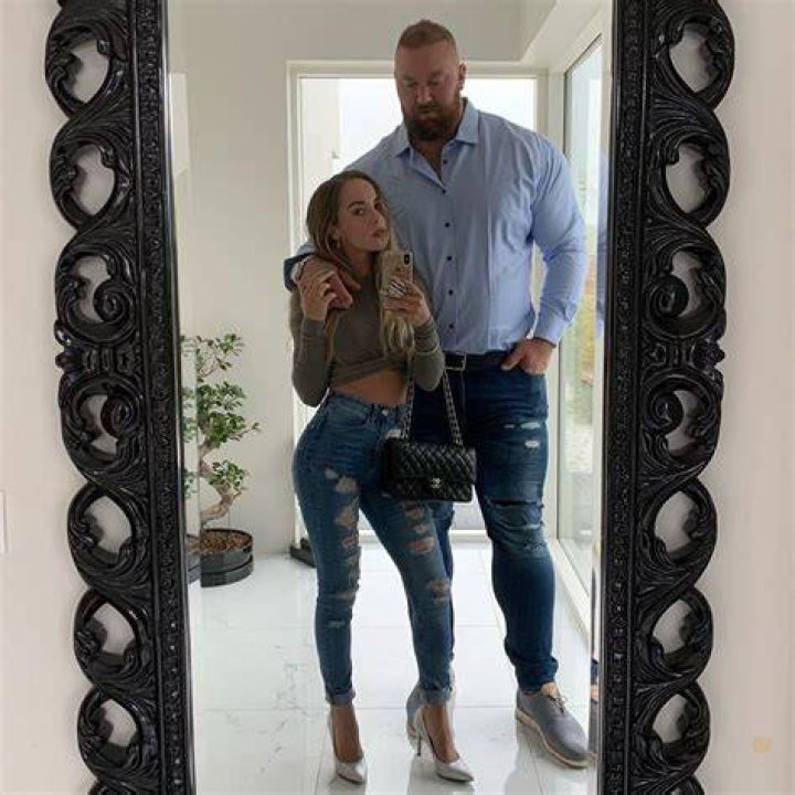 Kelsey Henson, The Woman Behind Game of Thrones' "The Mountain" Taddlr