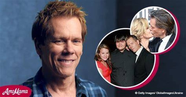 Kevin Bacon est un mari aimant et le p&egrave;re de deux enfants adultes