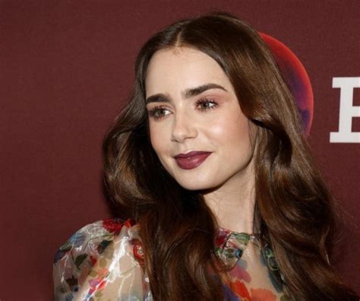 Lily Collins&rsquo; Height, Weight, Dating History, Body Measurements, Net