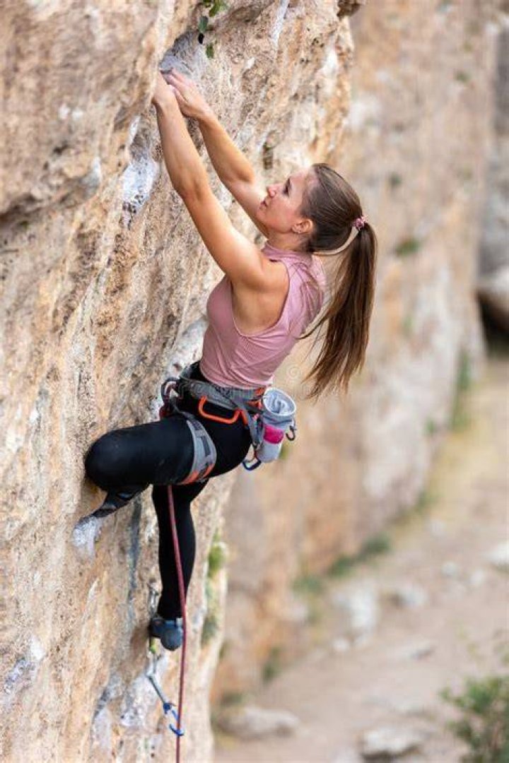 Magnus Midtb&oslash; Climbing girl, Rock climbing, Bouldering