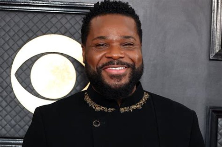 MalcolmJamal Warner's Wife Everything We Know About the Mystery Woman