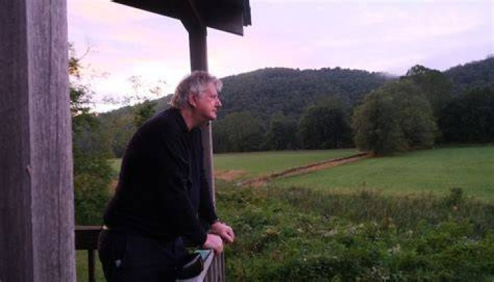 Meet Oliver Johnson's Oliver Johnson! His Bio, Age, Married, Height