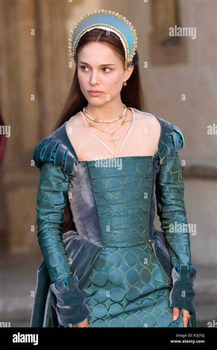 Natalie Portman as Anne Boleyn Tudor History Photo (31275938) Fanpop