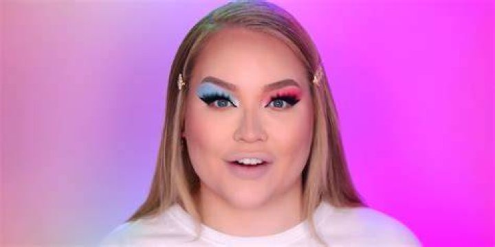 NikkieTutorials Says She and Her Fianc&eacute; Were Robbed at Gunpoint E! Online