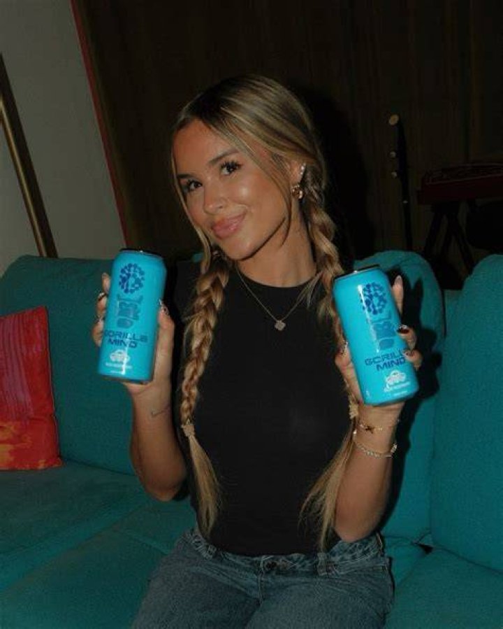 NOELLE LEYVA (noelleleyva) &bull; Instagram photos and videos Celebrities