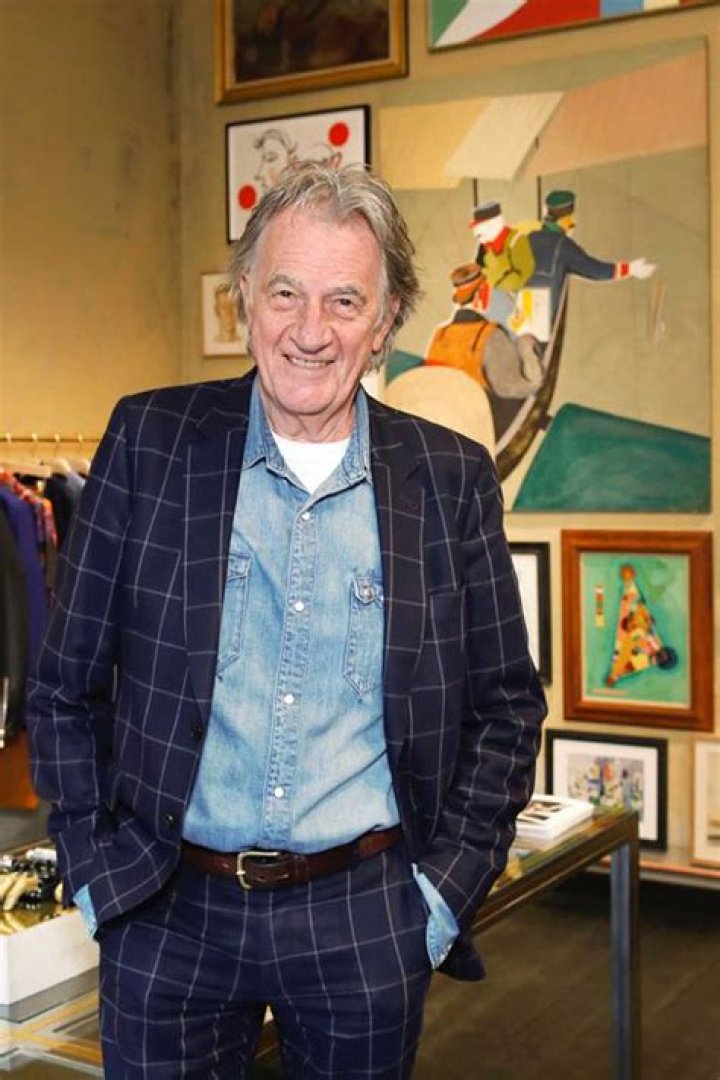 Paul Smith Still Addicted to the Informal Suit Vogue España