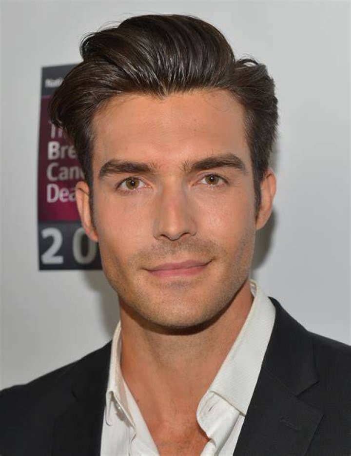 Peter Porte AlloCin&eacute;