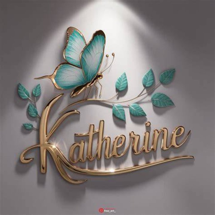 Resultado de imagen para katherine mcnamara rubia Katherine mcnamara